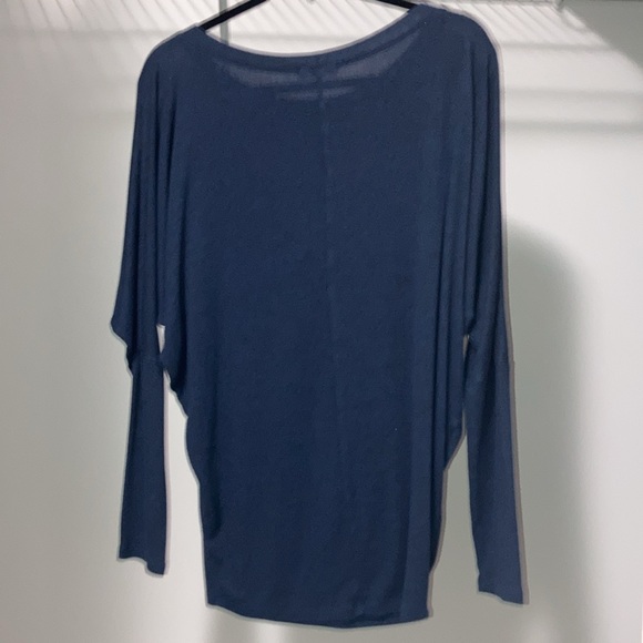 Heimious Tunic - Picture 3 of 3